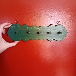 Green Wooden Wall Hook Rack